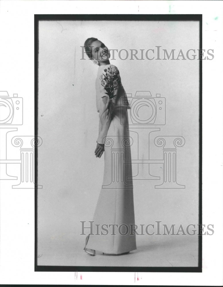 1989 Evening dress by Ann Lawrence - Historic Images