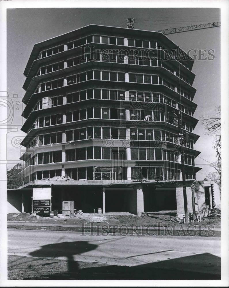 1965 Press Photo 50-50 Woodway Apartment House - hca20762 - Historic Images