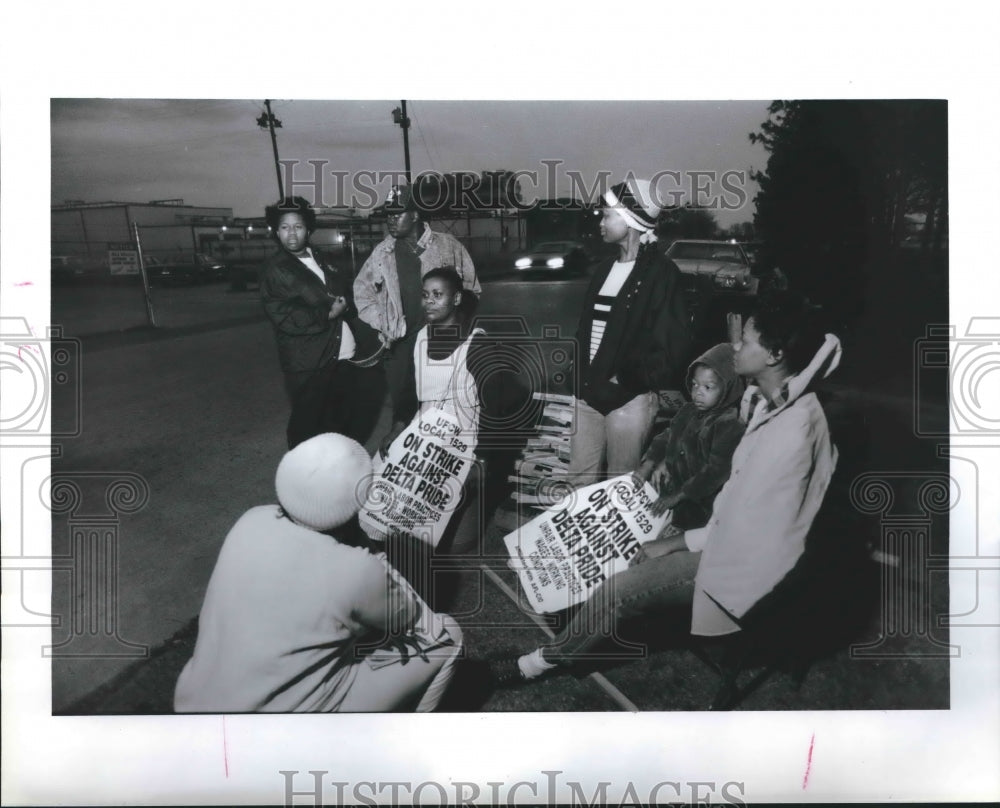 1990 Delta Pride Inc. Protesters In Indianola, Mississippi. - Historic Images