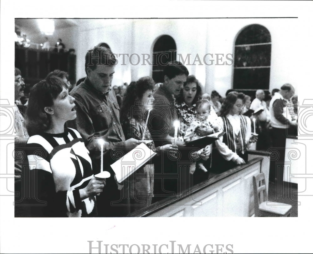 1992 Prayerful protest at First United Methodist Church, Dayton, TX - Historic Images