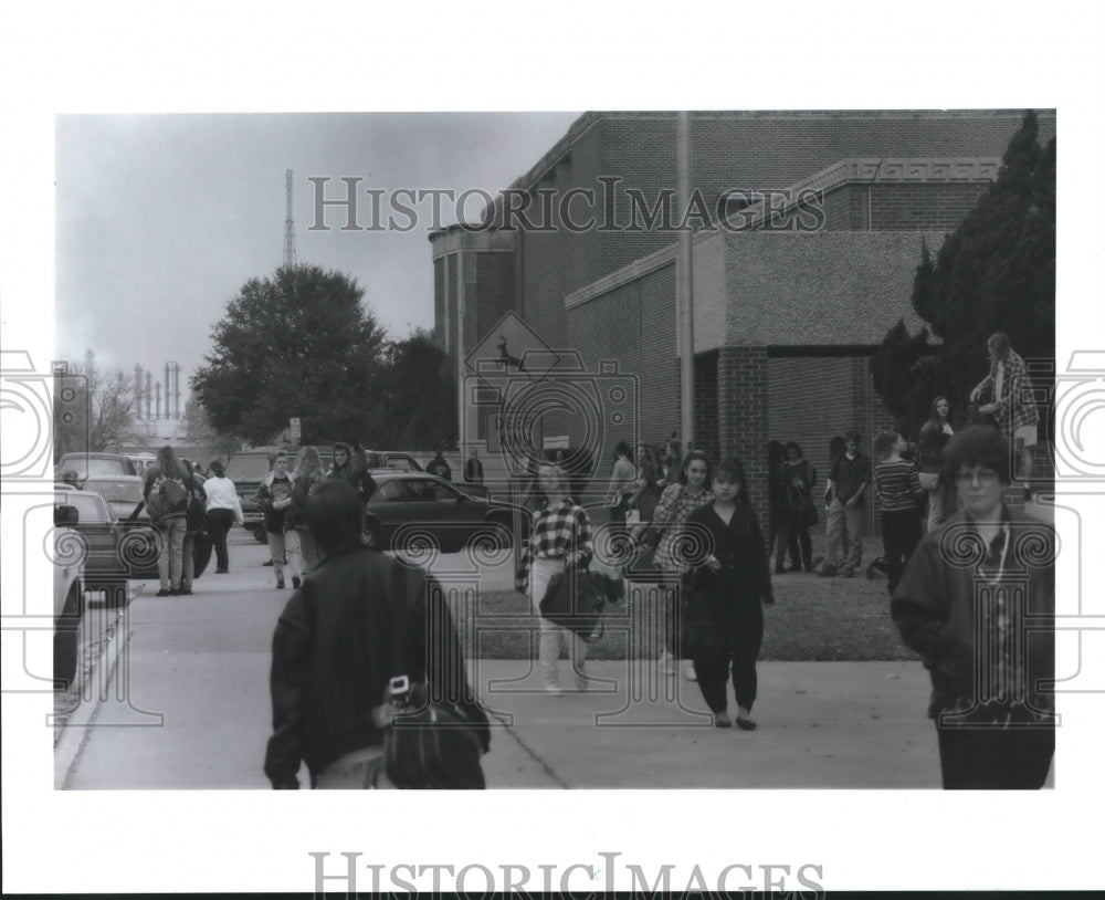 1992 Students at Deer Park school district, Deer Park, Texas - Historic Images