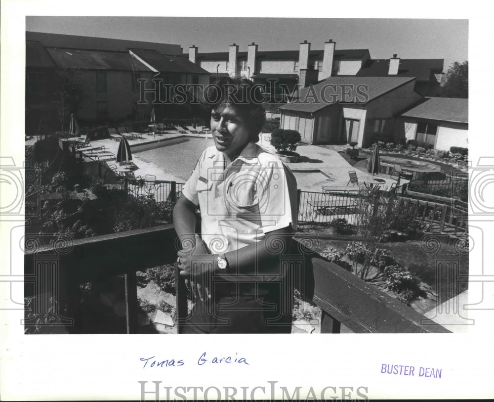 1984 Tomas Garcia - Fieldstone Apartments  - Houston - Historic Images