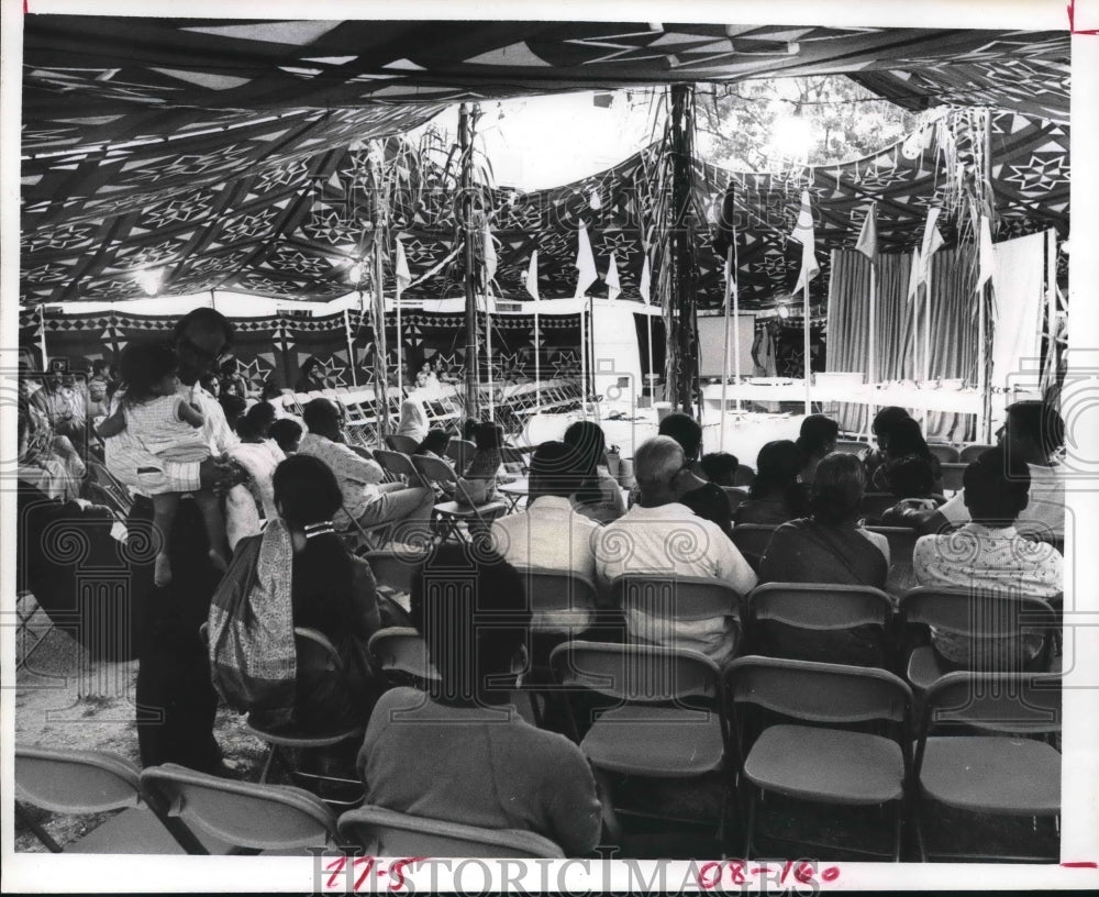 1982 Hare Krishnas - Historic Images