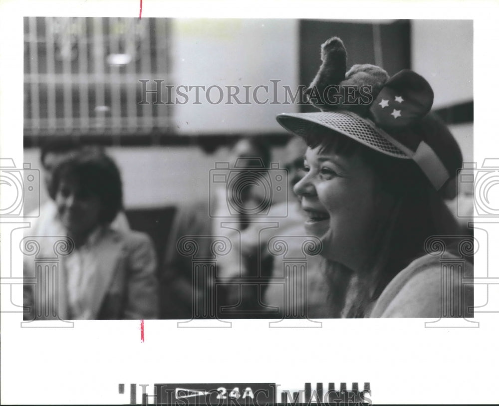 1988 Republican Julie Harvley at GOP caucus in Houston - Historic Images