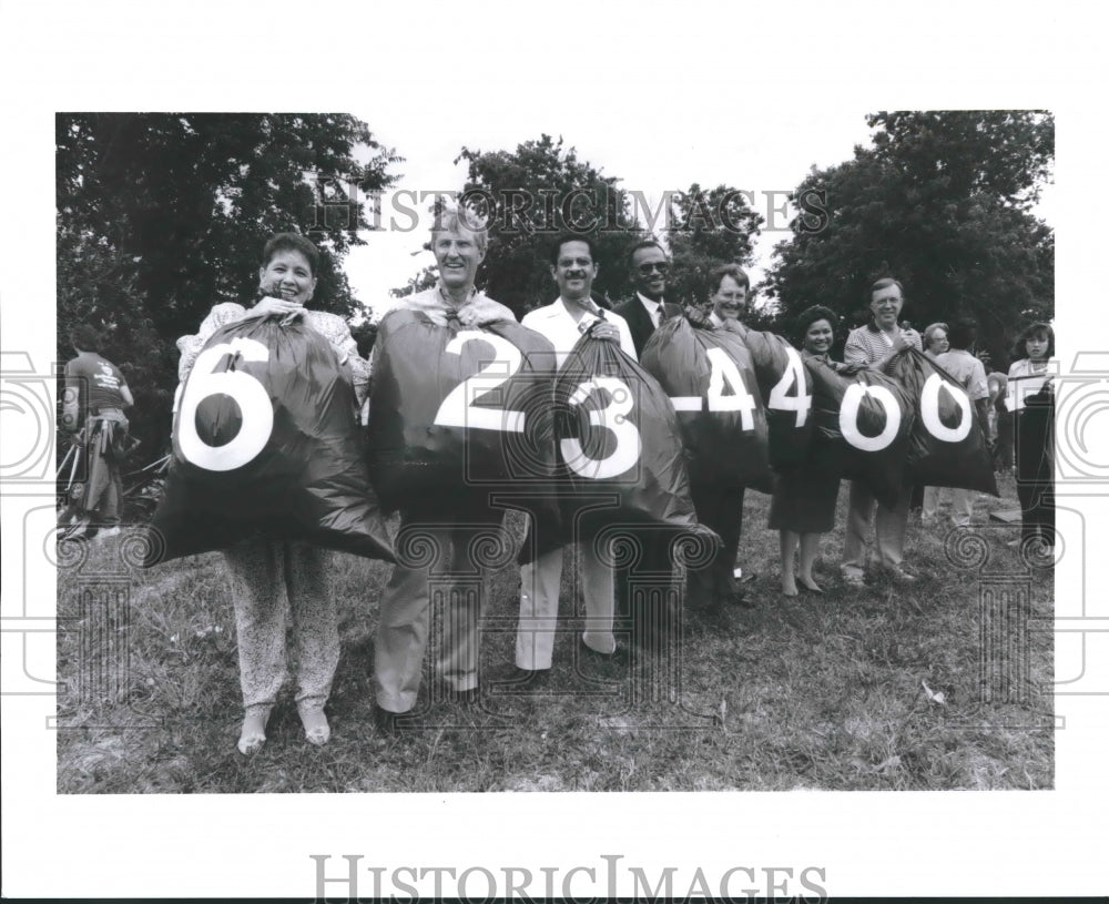 1990 Press Photo Summit Clean-Up hot-line phone number, Houston - hca21932 - Historic Images