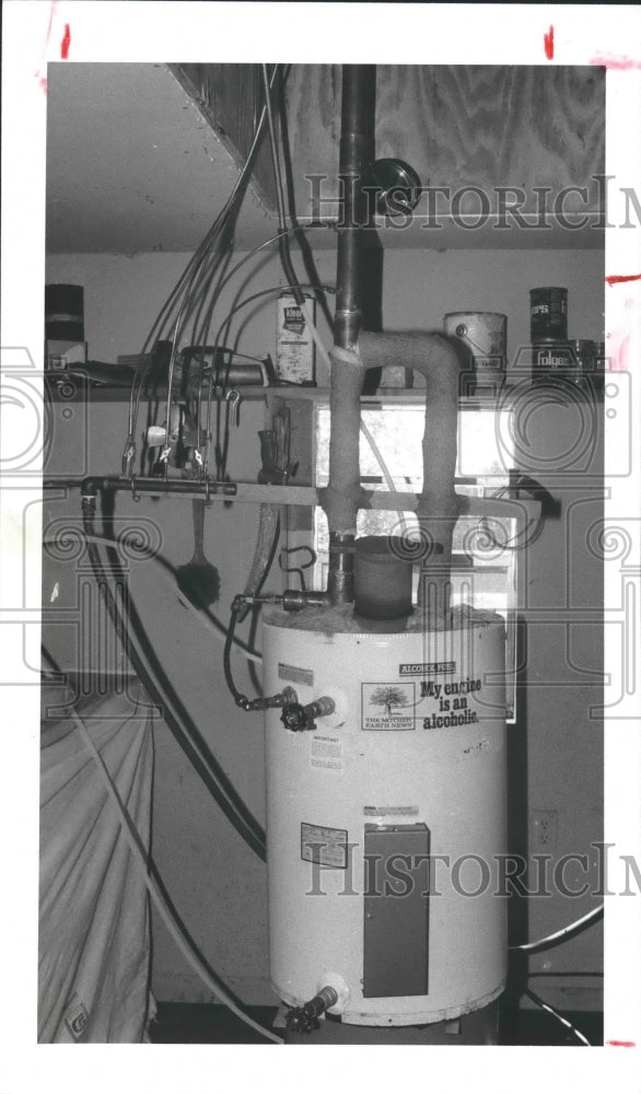 1982 Press Photo Distillery at Bill Weatherford's Pasadena, Texas home - Historic Images