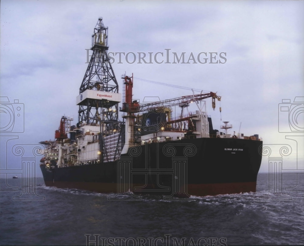 2001 Press Photo Drillship Glomar Jack Ryan at sea - hca23090 - Historic Images