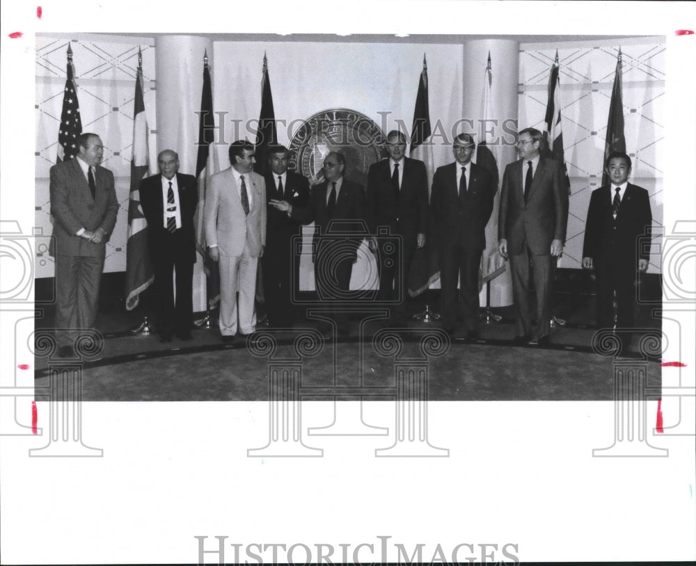 1990 Press Photo Economic Summit Finance Ministers - Houston - hca23402 - Historic Images