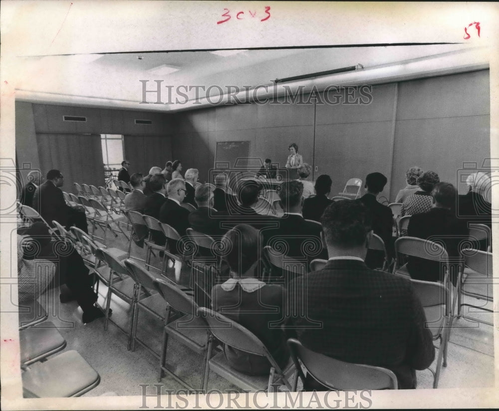 1969 Press Photo Houston Clergy Association hear candidates for School Board - Historic Images