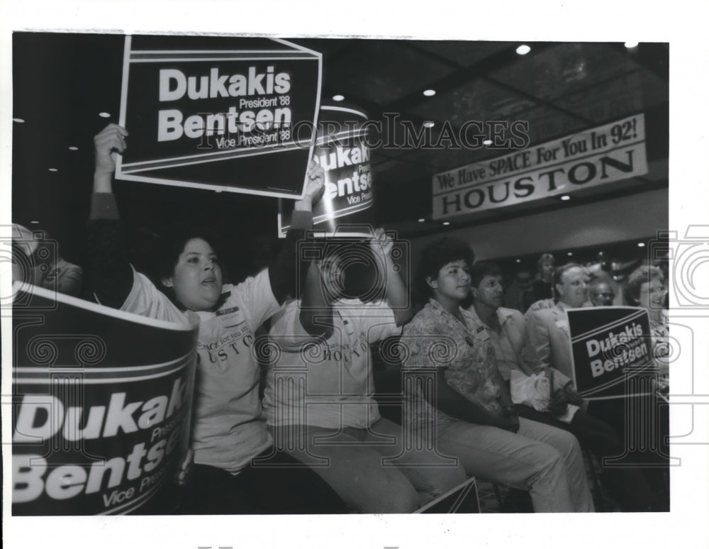 1988 Houston supporters campaign for Democratic National Convention - Historic Images