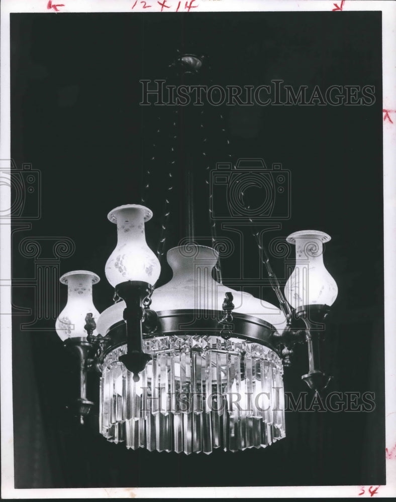 1962 Press Photo Chandelier in Governor's Mansion - Texas - hca23900 - Historic Images