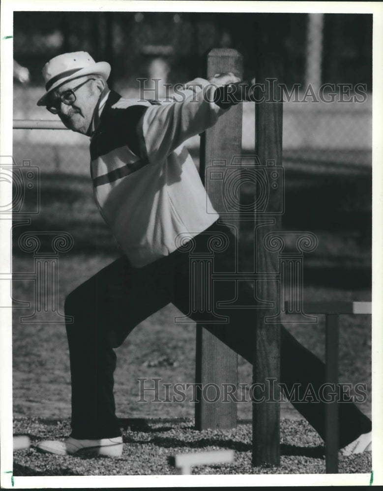 1987 Press Photo Man exercises at T. C. Jester park - hca24048 - Historic Images