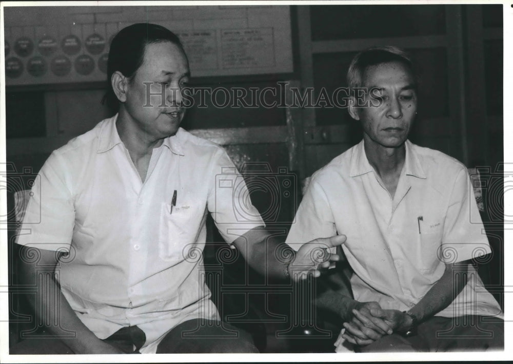 1989 Dr. Tran Thanh Tram & Dr. Tran Ngoc Manh, Pediatric Physicians - Historic Images