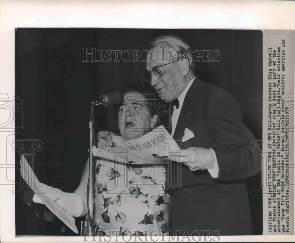 1958 Press Photo French Singing Star Maurice Chevalier and Elsa Maxwell - Historic Images