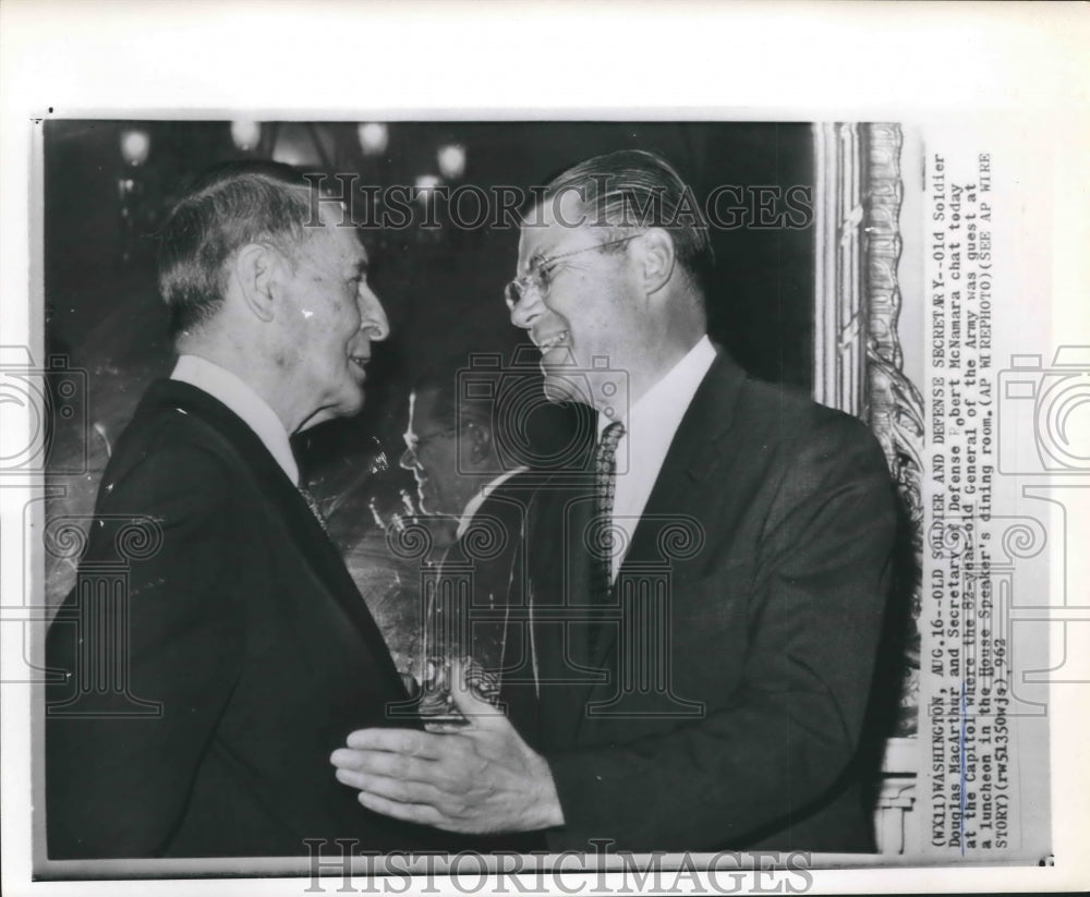 1962 Press Photo Douglas MacArthur with Secretary of Defense Robert McNamara - Historic Images