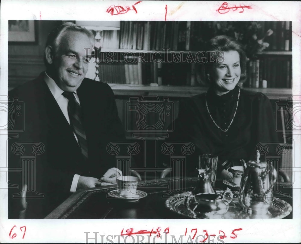 1977 Richard Pasco of Royal Shakespeare Company and Princess Grace - Historic Images