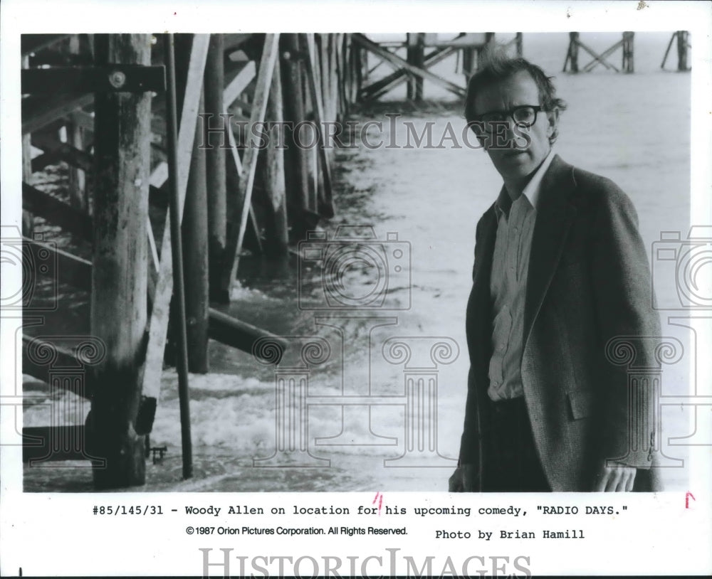 1987 Woody Allen on location for his upcoming comedy, "Radio  Days" - Historic Images