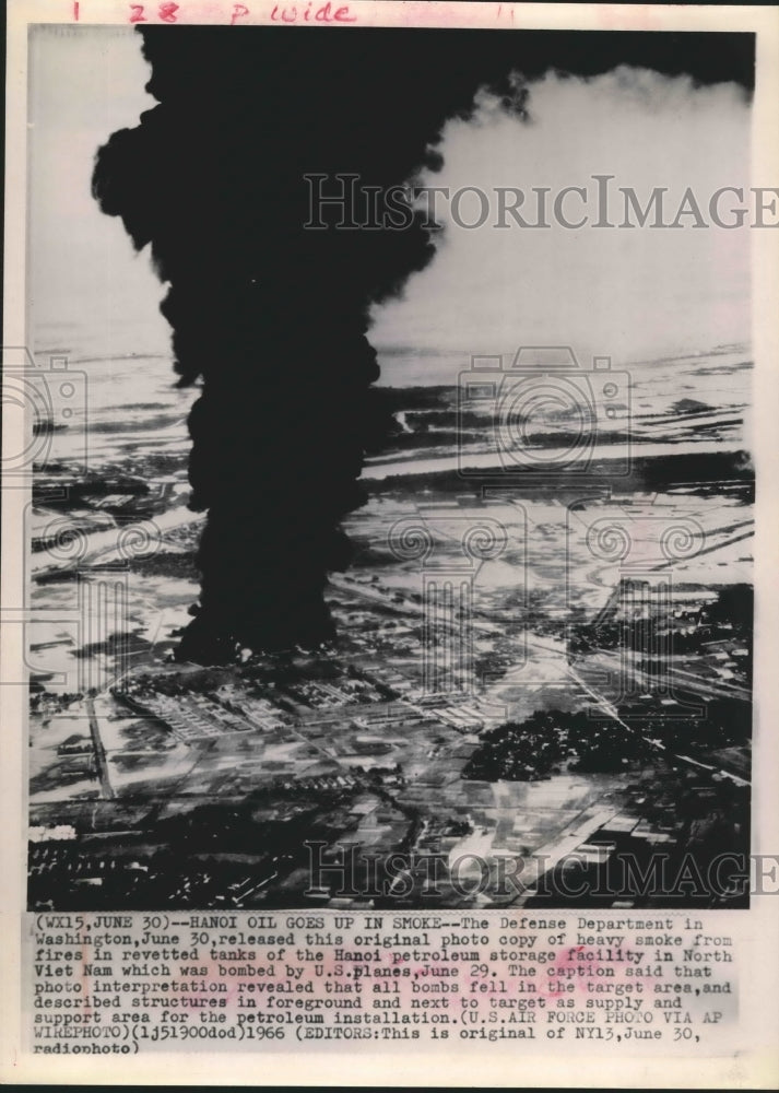 1966 Press Photo Fires in Hanoi petroleum storage facility in North Viet Nam - Historic Images