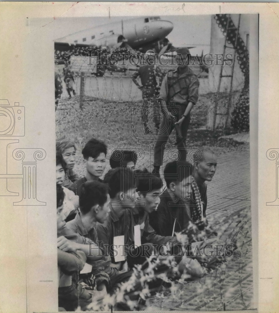 1969 Press Photo Viet Cong captured at Camau, South Vietnam - hca25457 - Historic Images