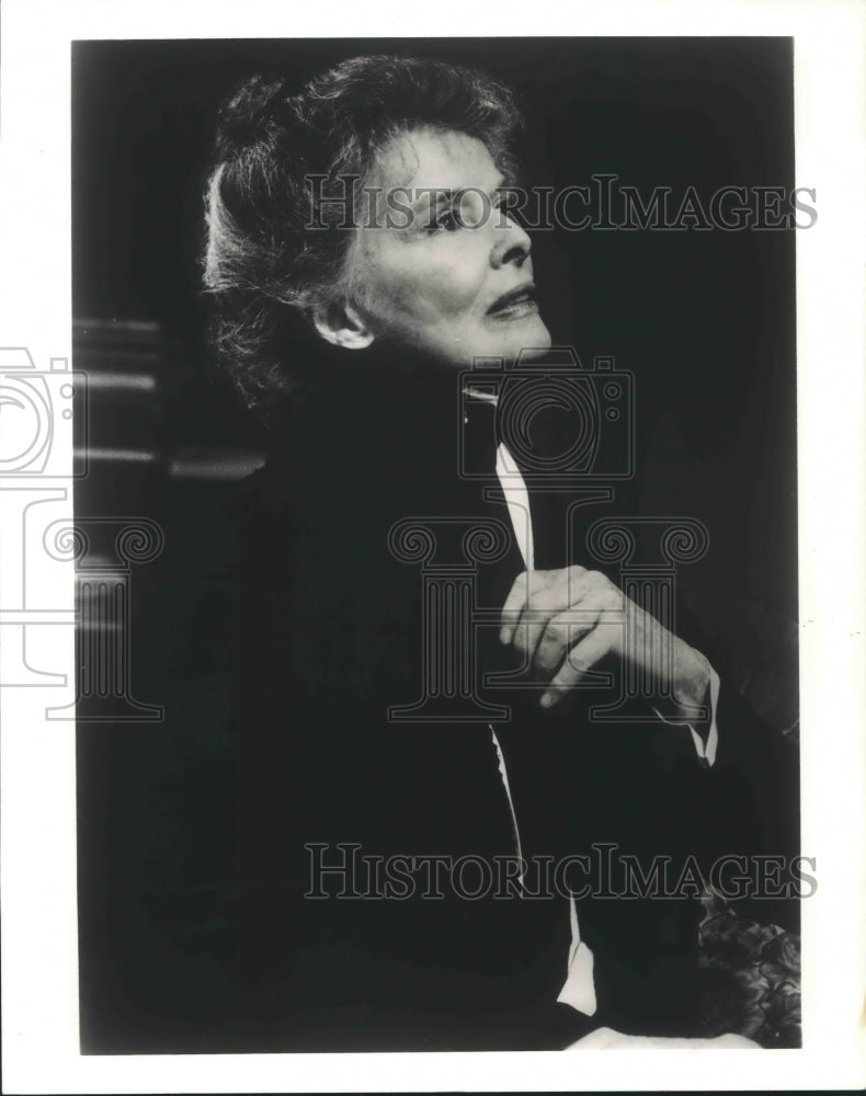 1988 Katharine Hepburn in &quot;The West Side Waltz,&quot; by Ernest Thompson - Historic Images