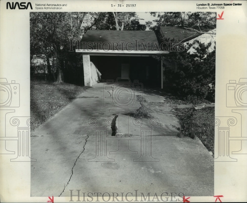 1978 Driveway Destruction Result of Fault Line, Houston, Texas - Historic Images