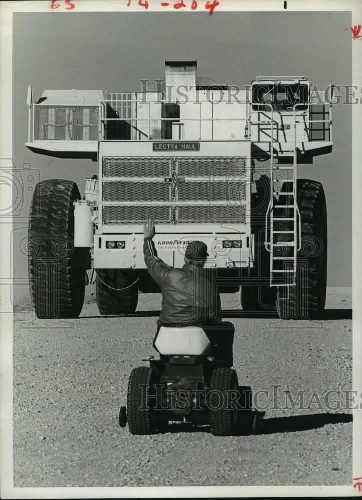 1982 Goodyear 12" and 12 foot tires both tested in San Angelo, TX - Historic Images