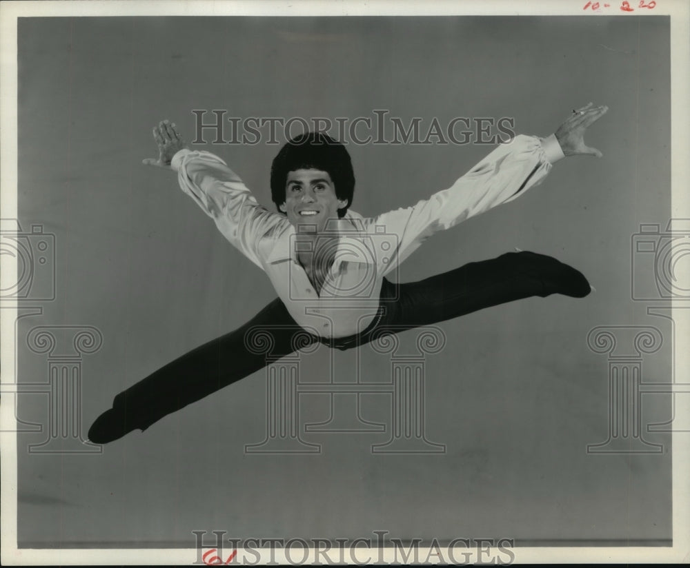1978 Gold medal and world professional ice skater Jimmy Crockett - Historic Images