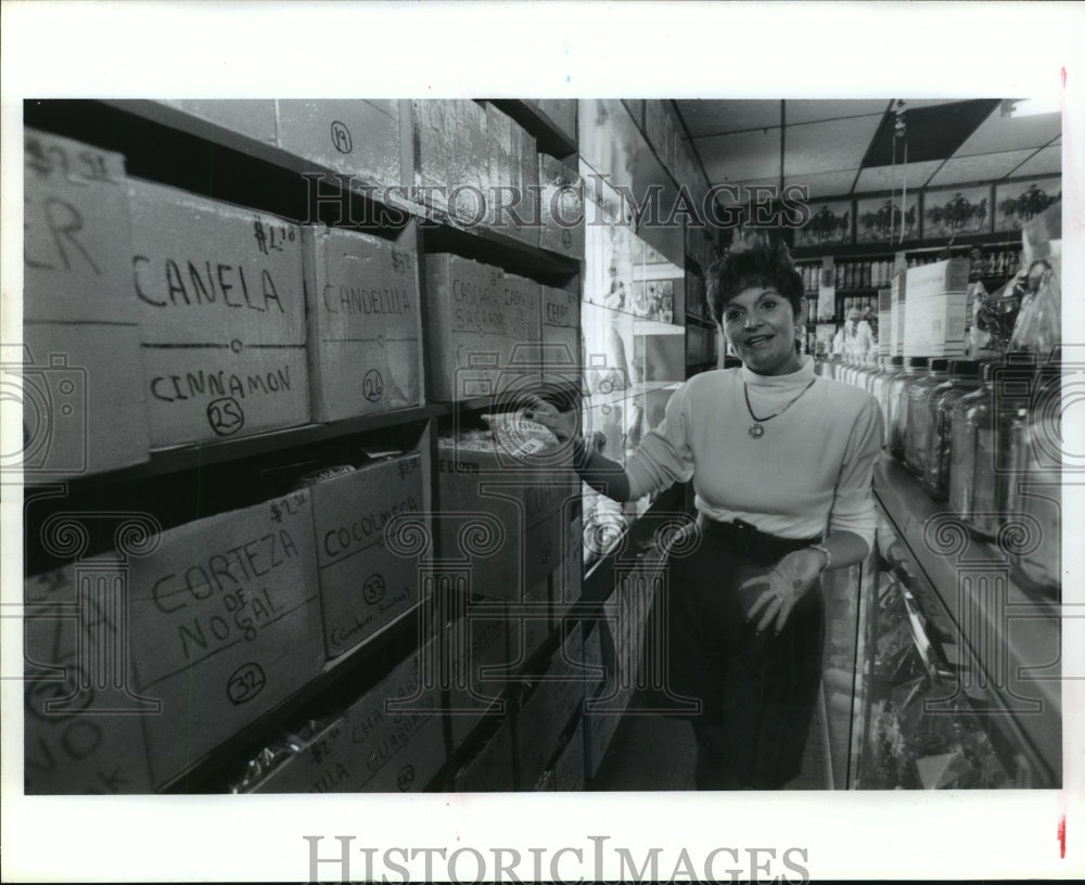 1992 Rosario Garcia in her Houston herb shop - Historic Images
