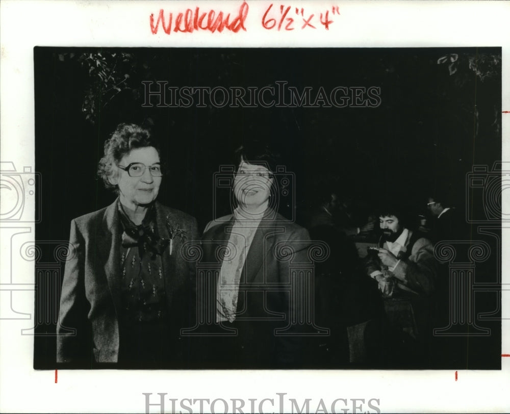 1982 Mrs. HIll and Mrs. Barclay at HIlltop Herb Farm in Texas - Historic Images