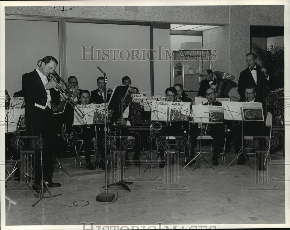 1970 Heartbeats band performing in Texas - Historic Images