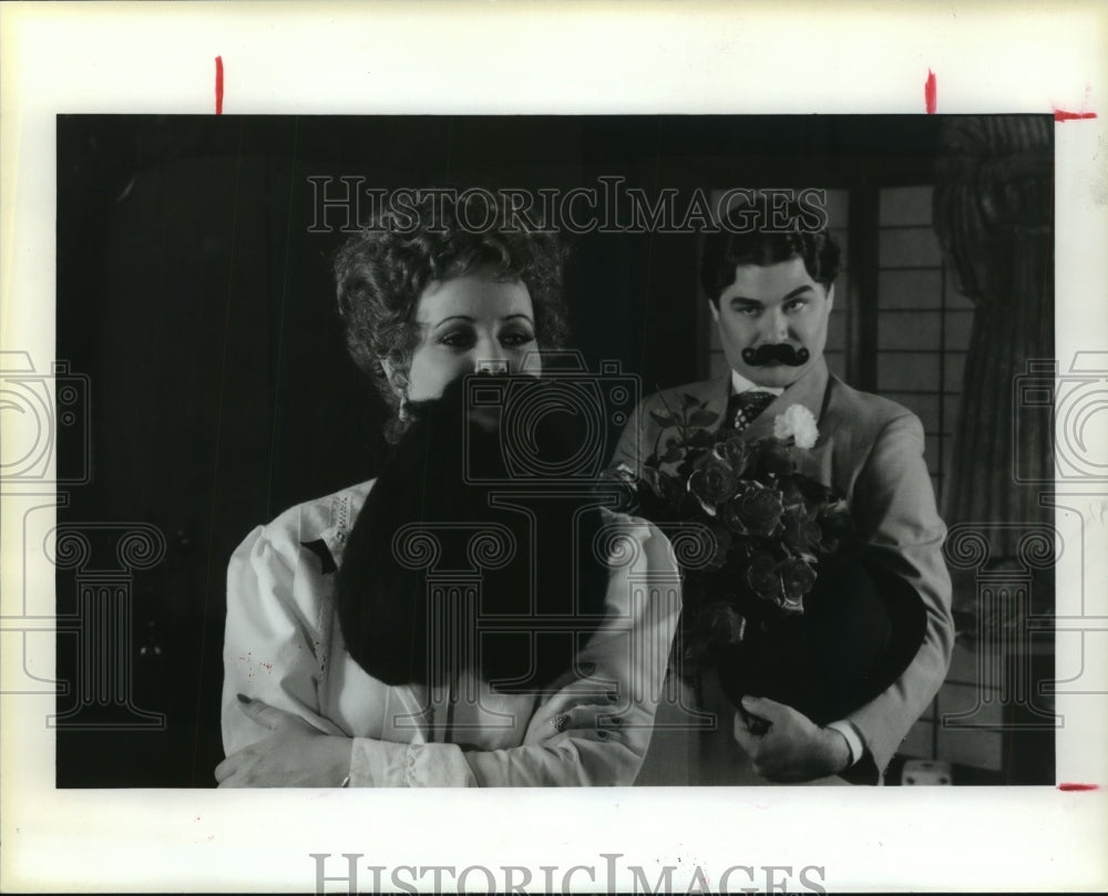 1986 Jan Grissom and Richard Fink perform scene at Houston Opera - Historic Images