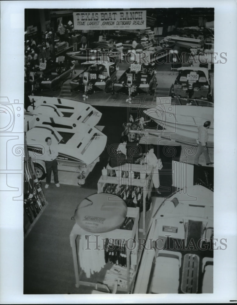 1988 View of Houston International Boat, Sport &amp; Travel Show - Historic Images