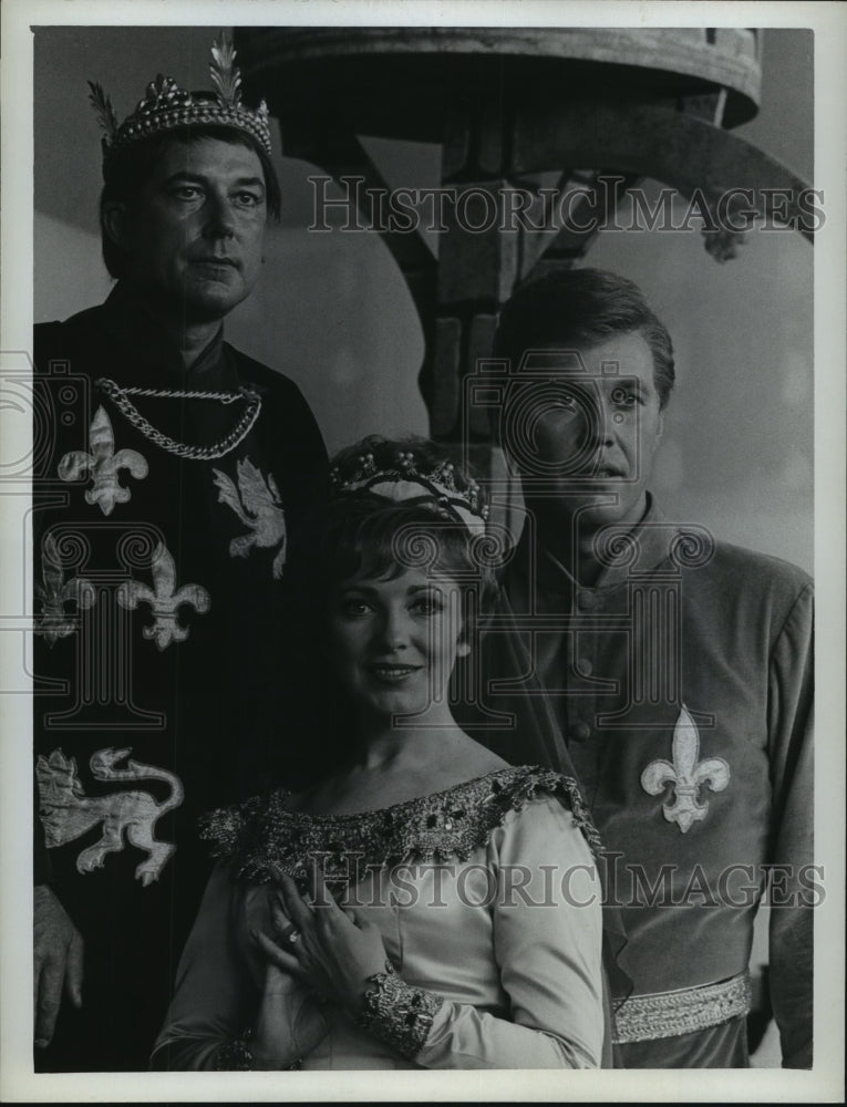 1966 Press Photo Cast of &quot;Camelot&quot; at Houston Music Theatre - hca29481 - Historic Images