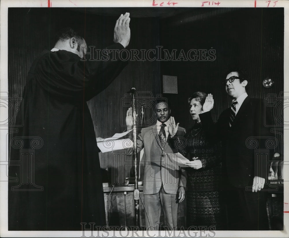 1972 Houston School Board members sworn in by Judge Andrew Jefferson - Historic Images