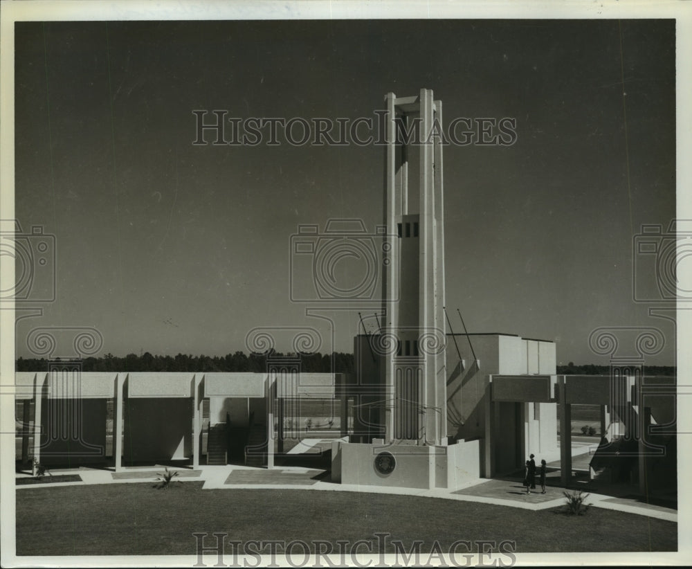 1970 Carillon tower at Veterans Administration Cemetery, Houston - Historic Images