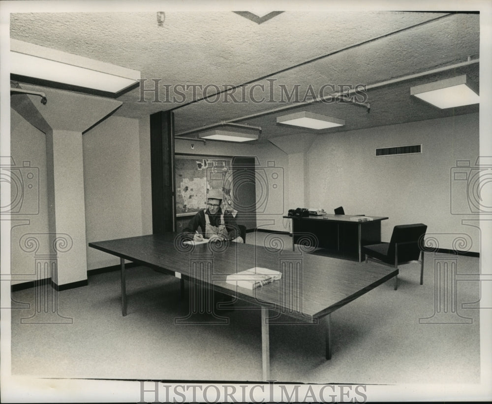1968 Worker inside Houston Civil Defense Center - Historic Images