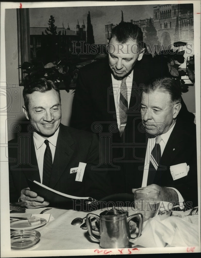 1958 Press Photo Law Enforcement Commision meets in Houton - hca30409 - Historic Images