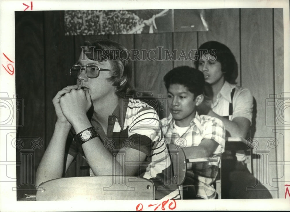 1978 Students listen to speaker at Law Enforcement class in Houston - Historic Images
