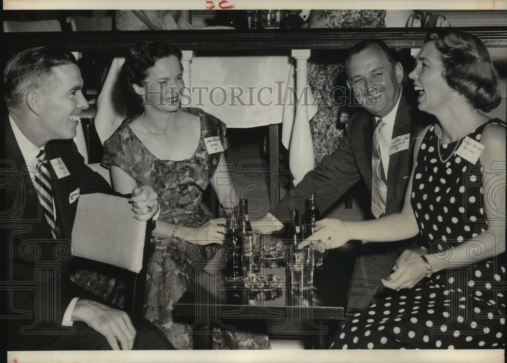 1958 Alumni of San Jacinto High School class of 1933 reunion - Historic Images