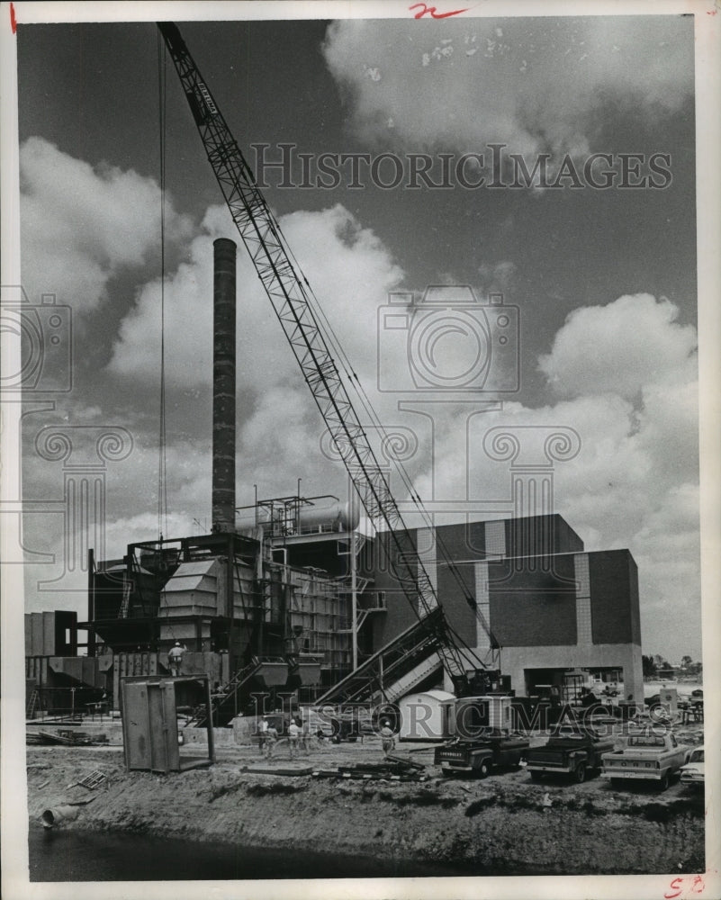 1967 Press Photo Houston incinerator under construction - hca32702 - Historic Images