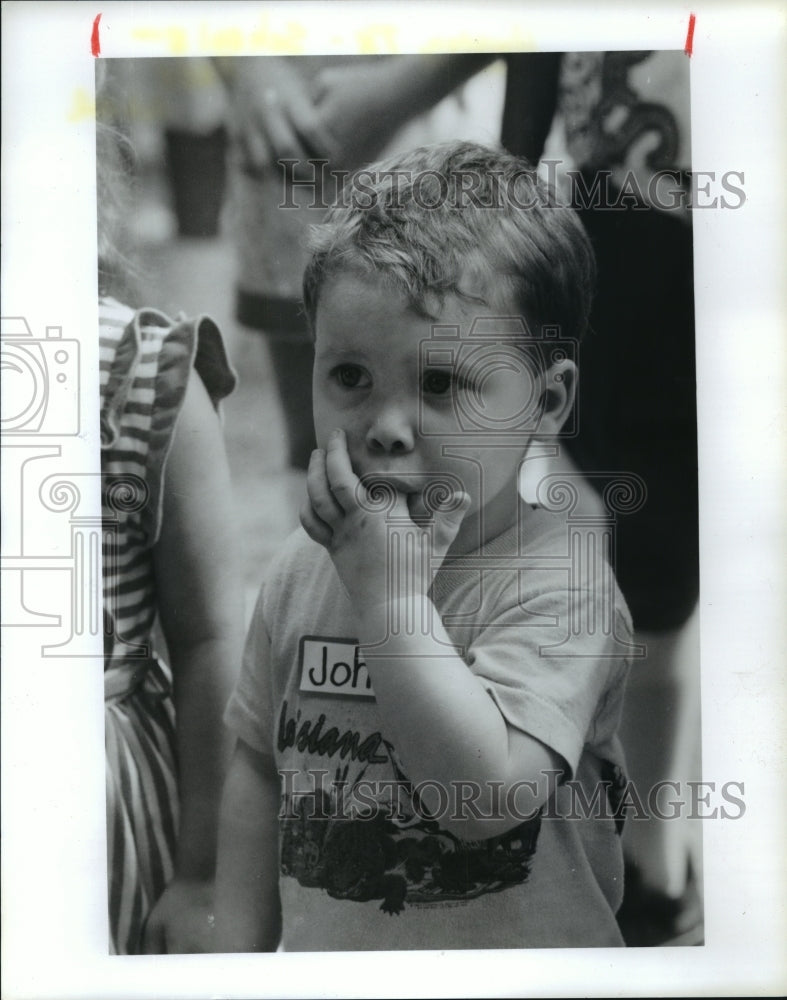 1989 Houston's Redd school student John Fasterlang deep in thought - Historic Images