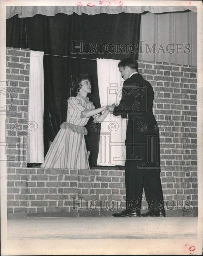 1962 Press Photo Sylvia Williams, Adair McGowen play leads in Houston Opera - Historic Images