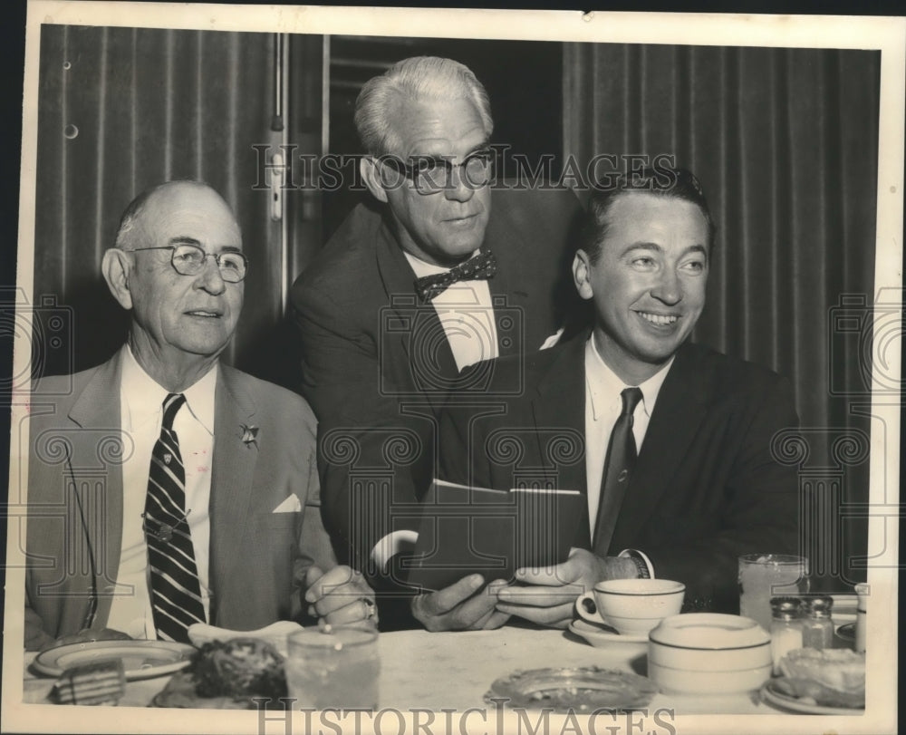 1957 Press Photo Members of Harris County delegation at dinner - hca33640- Historic Images