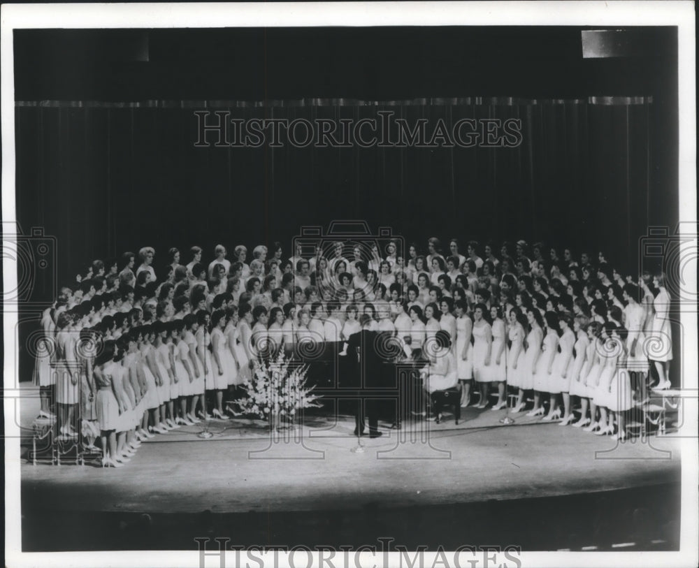 1956 Press Photo Lamar High School Choralettes perform in Houston - hca34077 - Historic Images