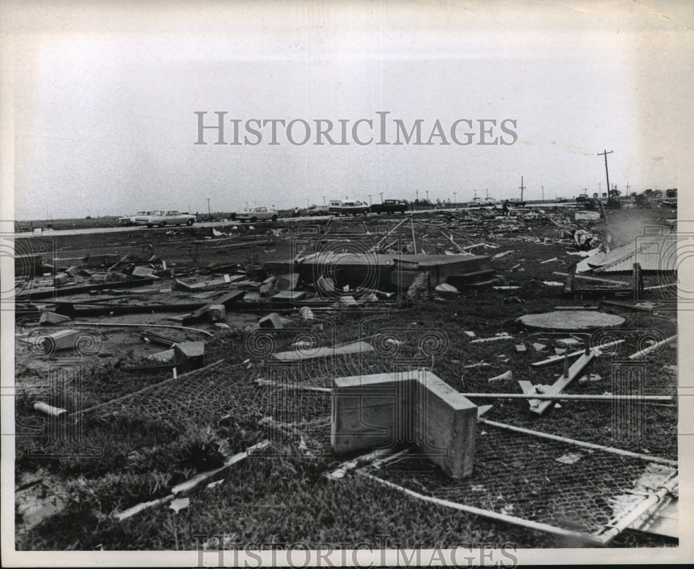 1967 Press Photo Cars drive by debris caused by Hurricane Beulah - hca35255 - Historic Images