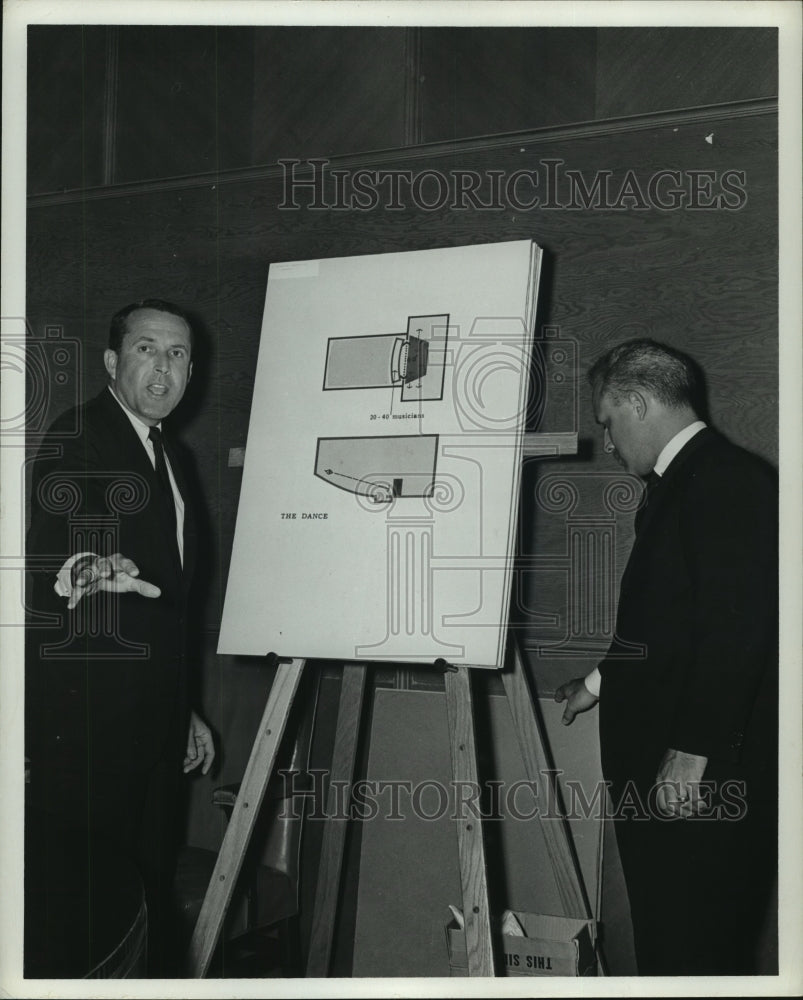 1962 Press Photo Architect Tom Bullock and Charles Lawrence with Center plans - Historic Images