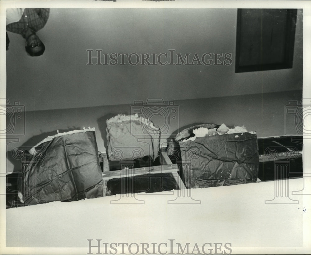 1969 Press Photo Ceiling of Nick Narvaez home after explosion in La Marque, TX-Historic Images