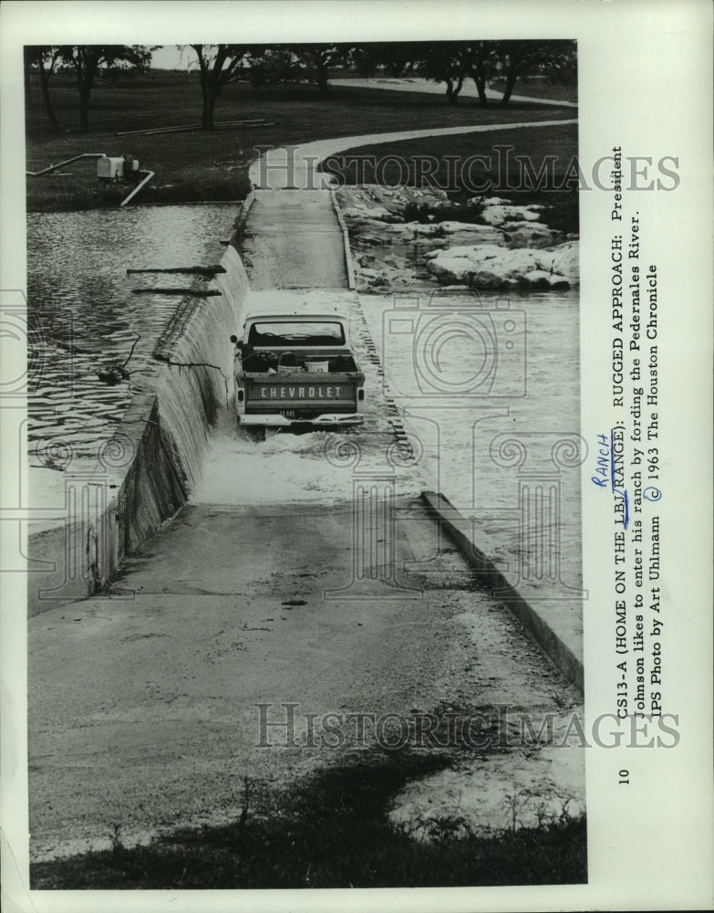 1963 Press Photo President Johnson crosses river to his TX ranch in Chevy truck - Historic Images