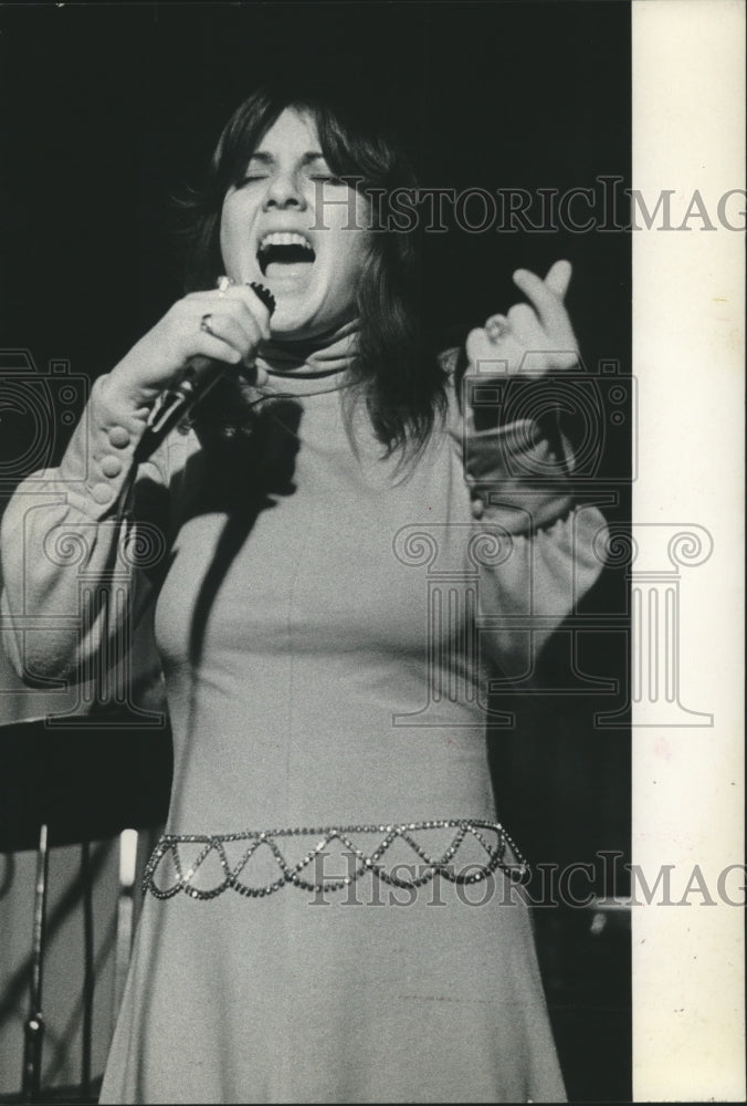 1974 Press Photo "Lady" Hattie Moon Music Group - Historic Images