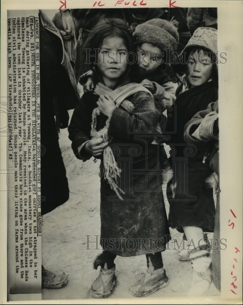 1963 Press Photo Children in village at Towang, India near Himalayas - hca40874 - Historic Images